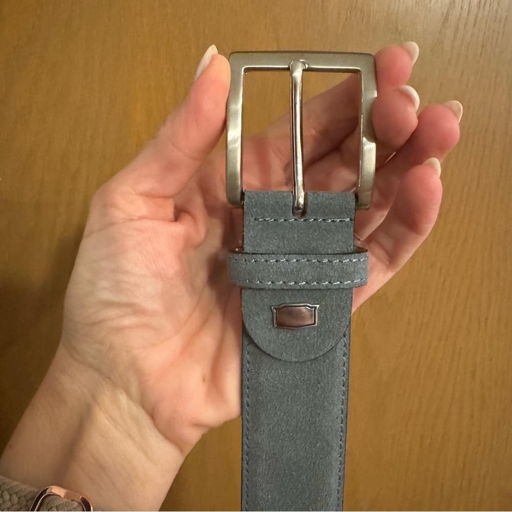 Florsheim blue suede Belt size 38